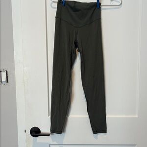 Aerie Green Active Leggings.  B1